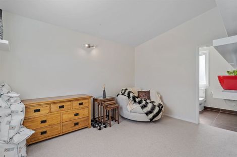 Photo of property in 11a Brandon Road, Manly, Whangaparaoa, 0930