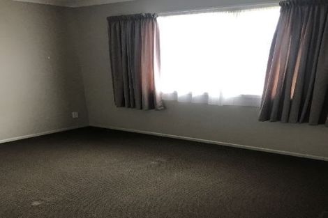 Photo of property in 98 Te Rangitautahanga Road, Turangi, 3334