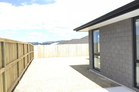 Photo of property in 12 Fearnley Grove, Pyes Pa, Tauranga, 3112