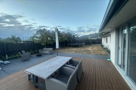 Photo of property in 11 Pinaster Place, Parklands, Christchurch, 8083