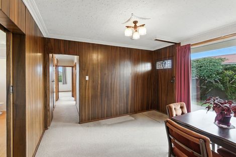 Photo of property in 70 Daniels Road, Redwood, Christchurch, 8051