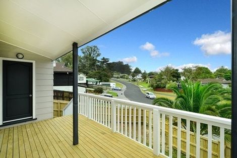Photo of property in 12 Midgley Road, West Harbour, Auckland, 0618