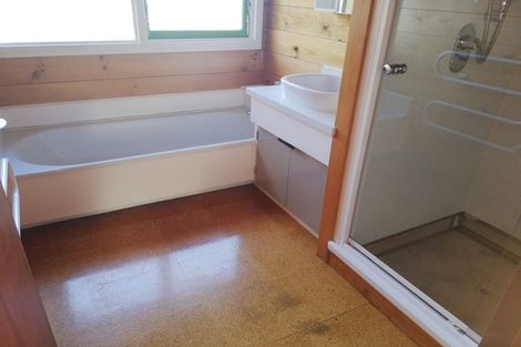 Photo of property in 35 Mulberry Street, Maungaraki, Lower Hutt, 5010