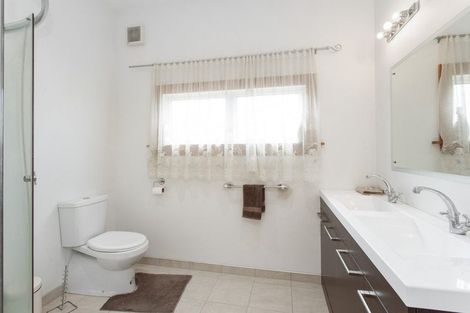 Photo of property in 29 Massey Crescent, St Albans, Christchurch, 8014