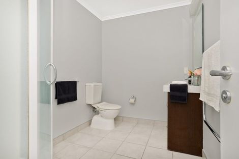 Photo of property in 3b Scotland Place, Hillcrest, Hamilton, 3216