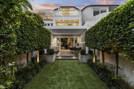 Photo of property in 41a Hackett Street, Saint Marys Bay, Auckland, 1011