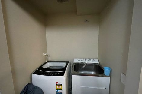 Photo of property in 4 Opito Way, East Tamaki, Auckland, 2013