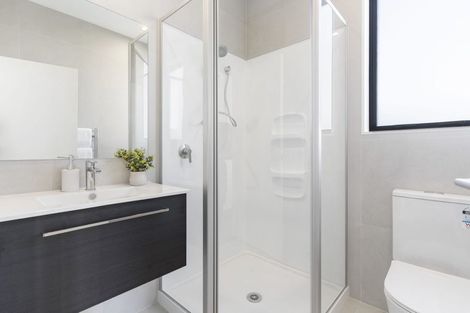 Photo of property in 21 Korowhiti Road, Clarks Beach, 2122