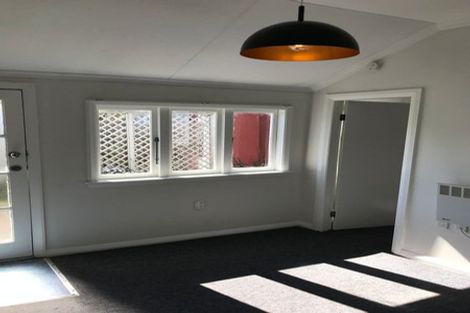 Photo of property in 16 Normanby Street, Newtown, Wellington, 6021