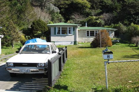 Photo of property in 8 Dover Road, Wainuiomata, Lower Hutt, 5014
