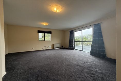 Photo of property in 63 Makara Road, Karori, Wellington, 6012