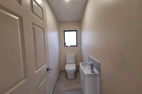 Photo of property in 58c Sunnyside Road, Sunnyvale, Auckland, 0612