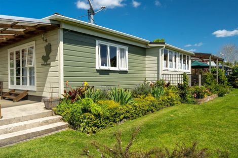 Photo of property in 16 Macfarlane Street, Kawakawa, 0210