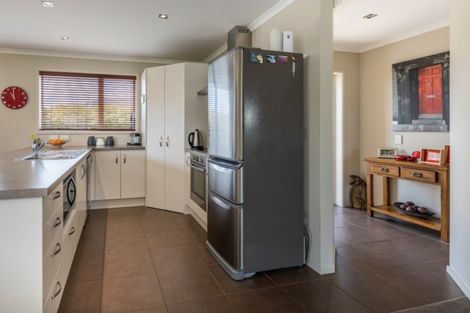 Photo of property in 18 Kitakita Grove, Motueka, 7120