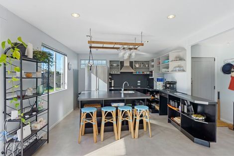 Photo of property in 12 Scott Avenue, Otaki Beach, Otaki, 5512