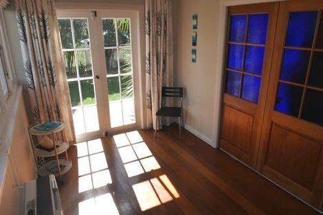 Photo of property in 13 Miro Street, Eastbourne, Lower Hutt, 5013