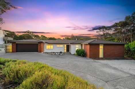 Photo of property in 339 Glenvar Road, Long Bay, Auckland, 0630