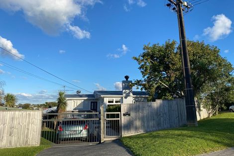 Photo of property in 1/49 Verran Road, Birkenhead, Auckland, 0626