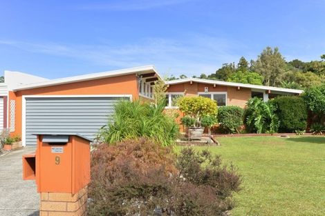 Photo of property in 9 Fairway Drive, Te Kamo, Whangarei, 0112