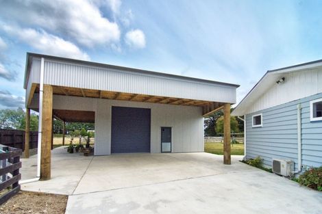 Photo of property in 37 Chester Road, Clareville, Carterton, 5791