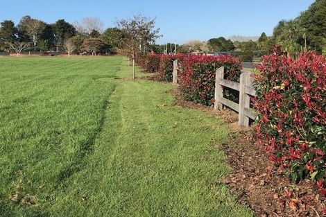 Photo of property in 66 Point Wells Road, Point Wells, 0986