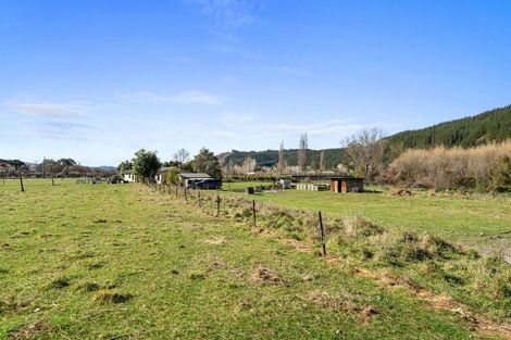 Photo of property in 30 Quail Valley Road, Belgrove, Wakefield, 7095