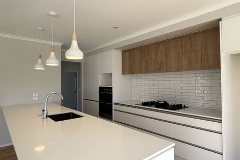 Photo of property in 27 Moana Drive, Mahia, 4198