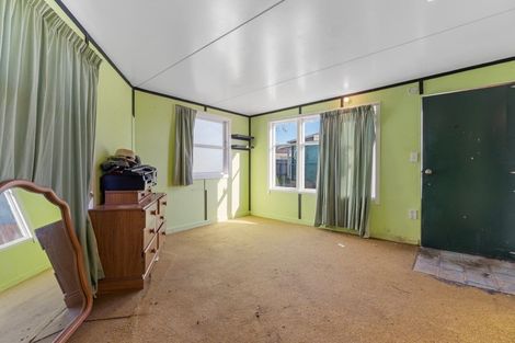 Photo of property in 8 Rutland Place, Milson, Palmerston North, 4414