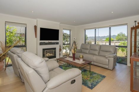 Photo of property in 24 Debenham Drive, Whitianga, 3510