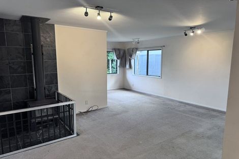 Photo of property in 107 The Avenue, Lucas Heights, Auckland, 0632