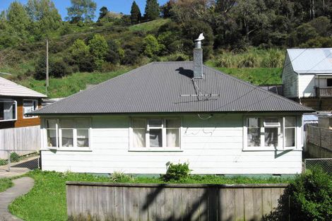 Photo of property in 72 Murphy Street, Toi Toi, Nelson, 7010