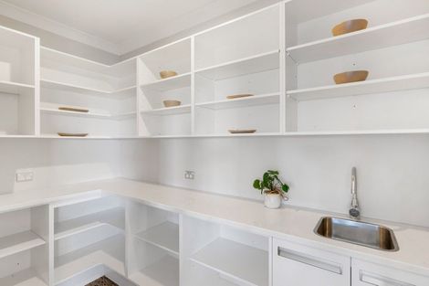 Photo of property in 160 Cumberland Drive, Flagstaff, Hamilton, 3210