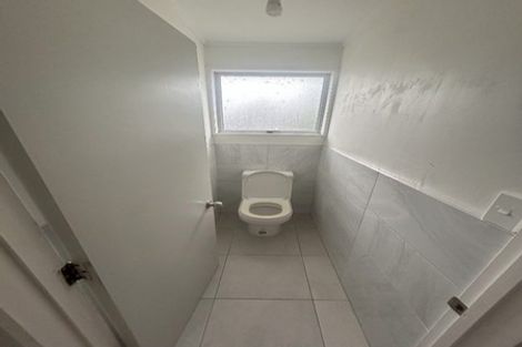 Photo of property in 50 Oakfield Crescent, Pukete, Hamilton, 3200