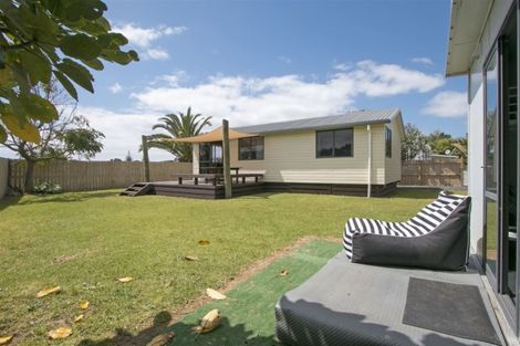 Photo of property in 50a Wilson Road, Waihi Beach, 3611