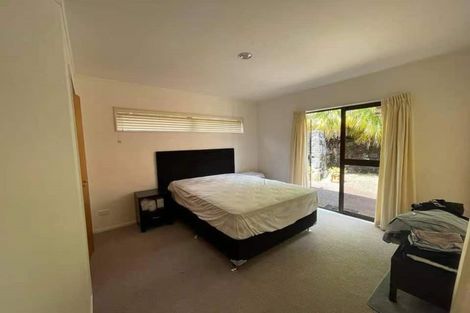 Photo of property in 7 Aotearoa Terrace, Murrays Bay, Auckland, 0630