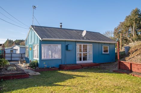 Photo of property in 62 Dunns Avenue, The Pines Beach, 7630
