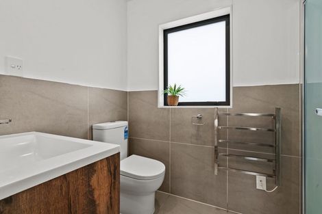 Photo of property in 41 Koroheke Road, Takanini, 2110