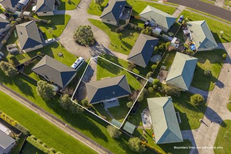 Photo of property in 8 Seascape Avenue, Whitianga, 3510