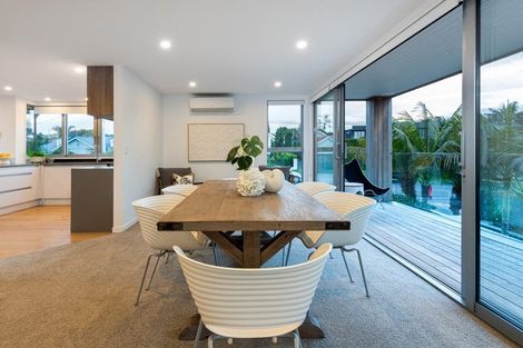 Photo of property in 8a Rarere Road, Hauraki, Auckland, 0622