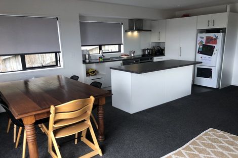 Photo of property in 6 Lavender Close, Spotswood, New Plymouth, 4310