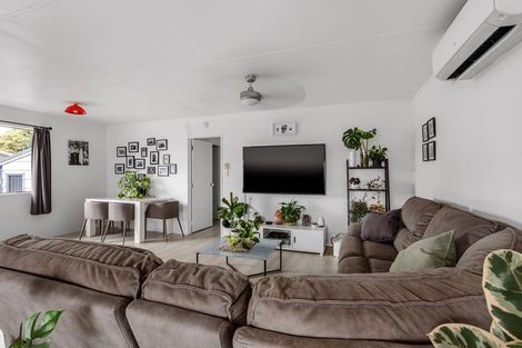 Photo of property in 14 Alpha Avenue, Coastlands, Whakatane, 3120