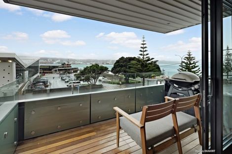 Photo of property in 2e/150 Oriental Parade, Oriental Bay, Wellington, 6011
