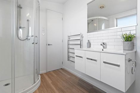 Photo of property in 30 Harrys Way, Redwood, Christchurch, 8051