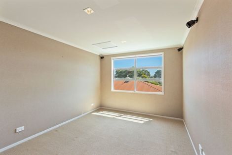 Photo of property in 42b Calvert Road, Lynmouth, New Plymouth, 4310