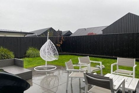 Photo of property in 5 Tussle Grove, Halswell, Christchurch, 8025