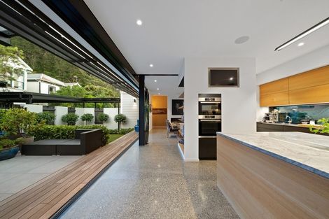 Photo of property in 4 Torless Terrace, Thorndon, Wellington, 6011