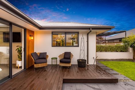 Photo of property in 8 Whitburn Avenue, Halswell, Christchurch, 8025