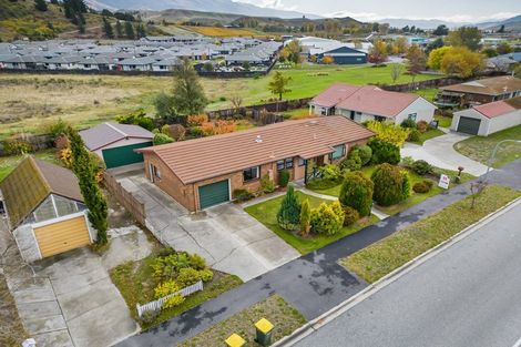 Photo of property in 152 Waenga Drive, Cromwell, 9310