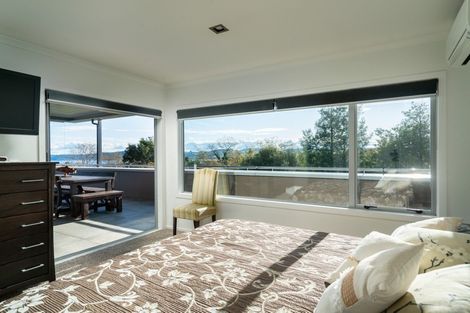 Photo of property in 35 Magnolia Rise, Waipahihi, Taupo, 3330