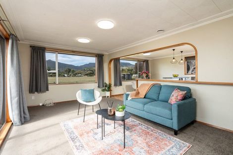 Photo of property in 13 Mclachlan Street, Waitati, 9085